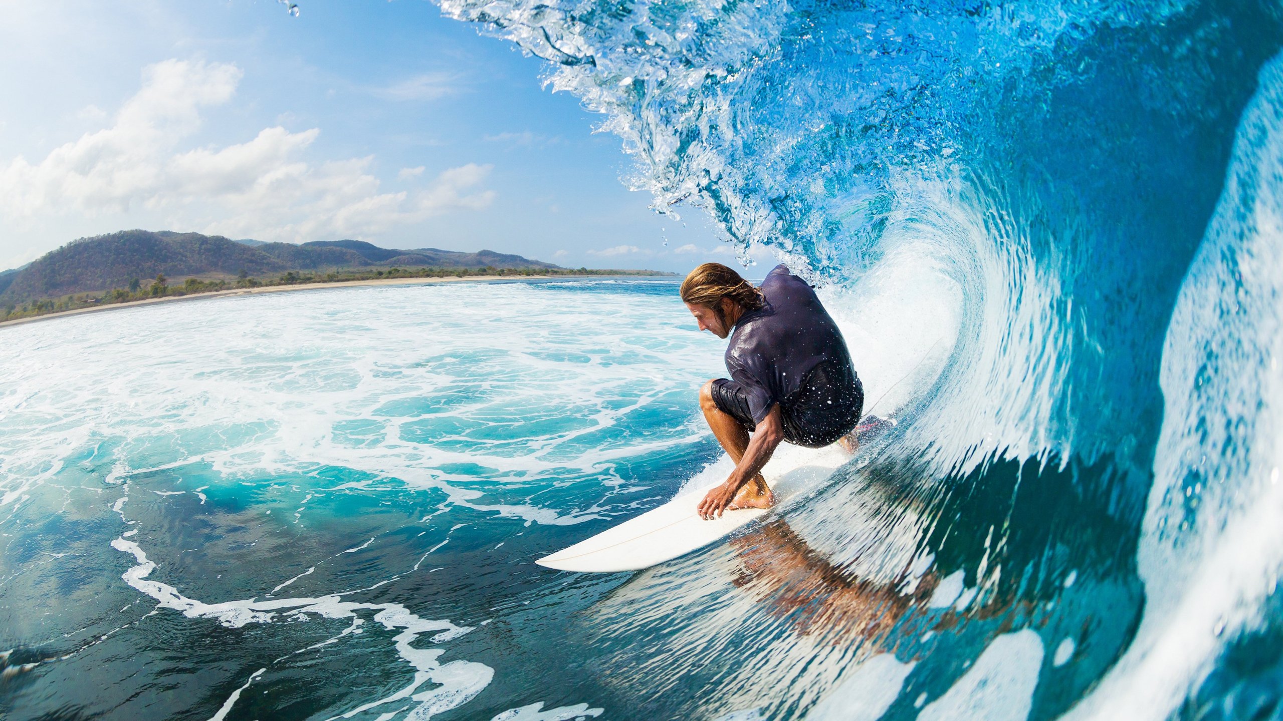 克洛普不断创新战术，带领利物浦追逐更高荣誉