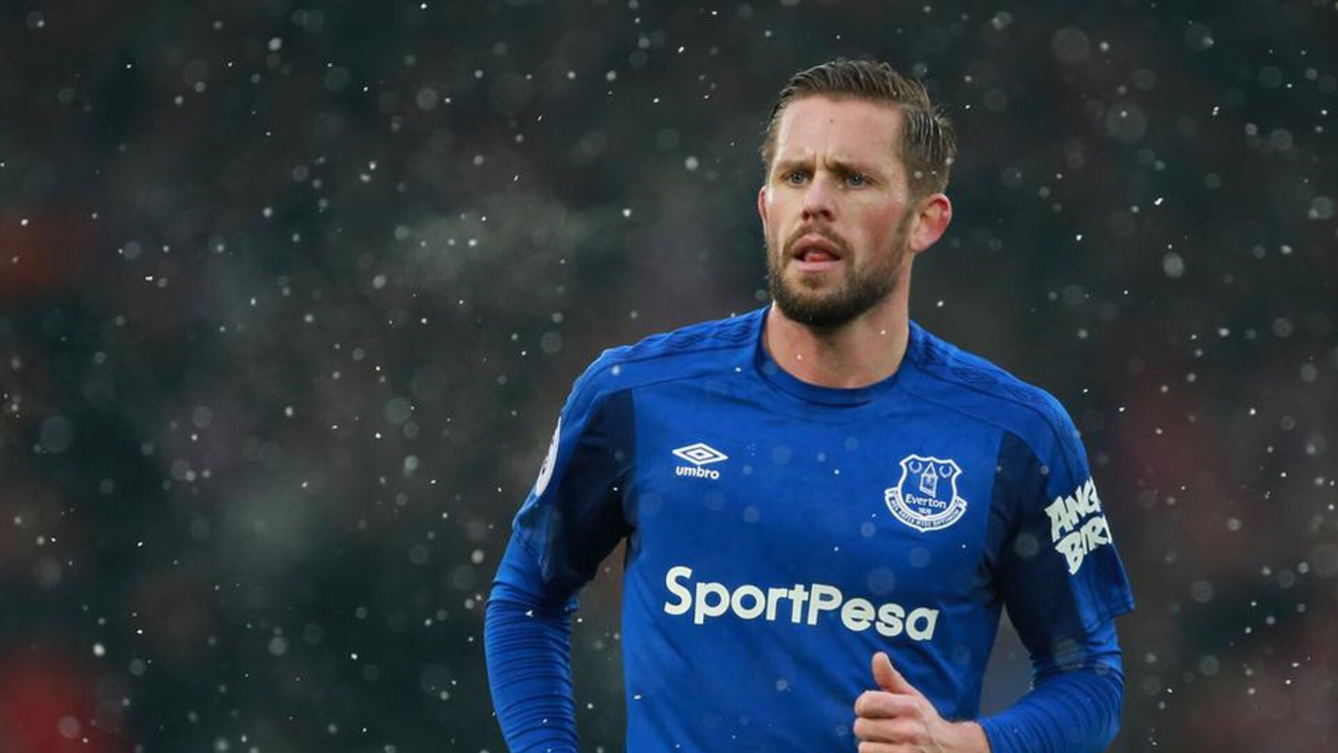 巴萨防守漏洞频现，布鲁日三度进球，3-3收场，巴萨不败纪录